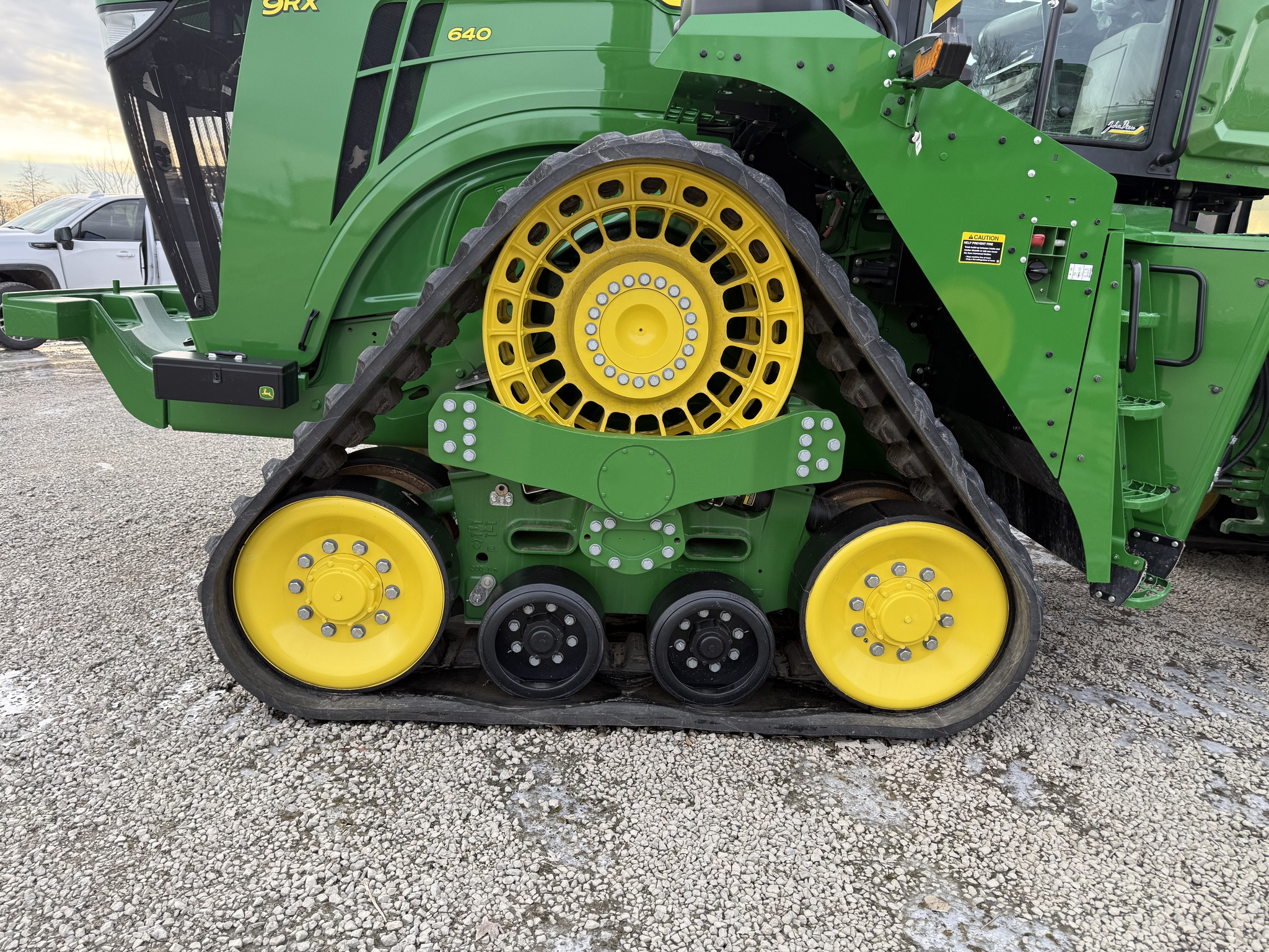 2024 John Deere 9RX 640 Image 4