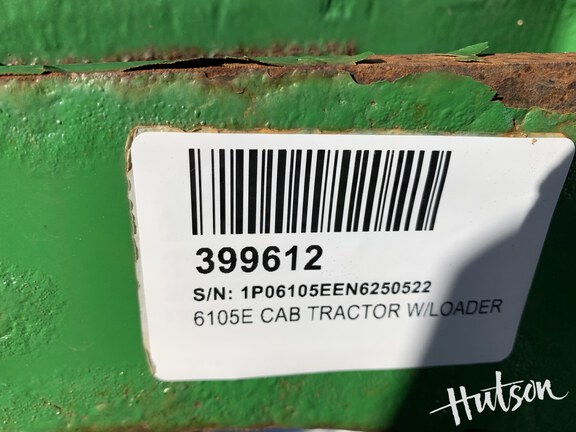 Photo of 2022 John Deere 6105E