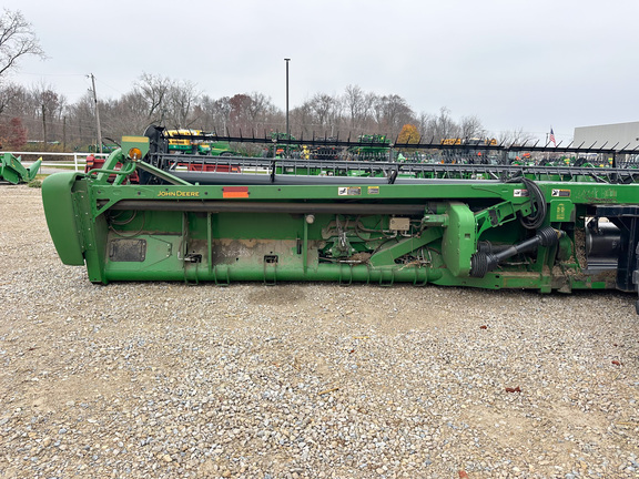 2014 John-Deere 635FD