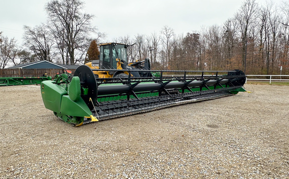 2014 John-Deere 635FD