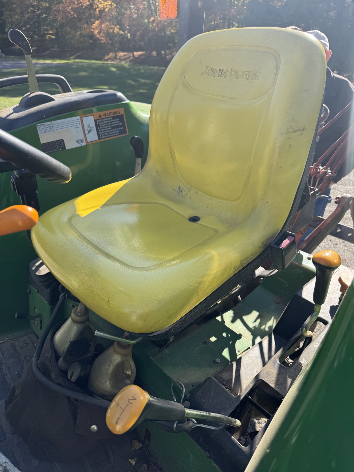 2001 John Deere 4700 Image 14