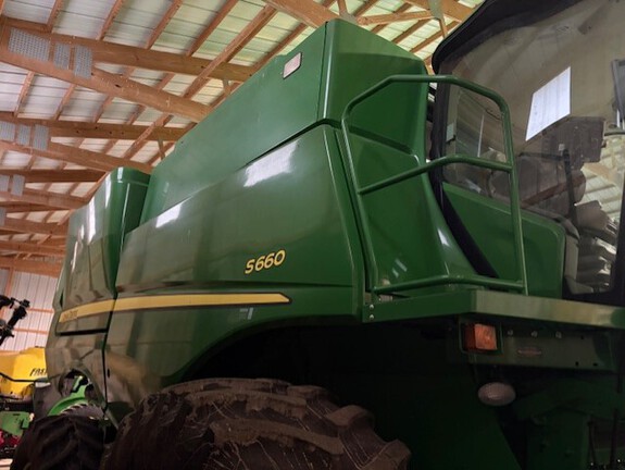 2014 John-Deere S660