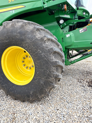 2014 John-Deere S660