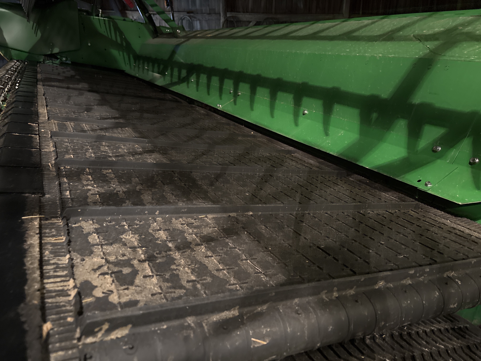 Used 2024 John Deere RD35F Combine Platforms at Koenig Equipment in Anna, OH - PhotoXL17