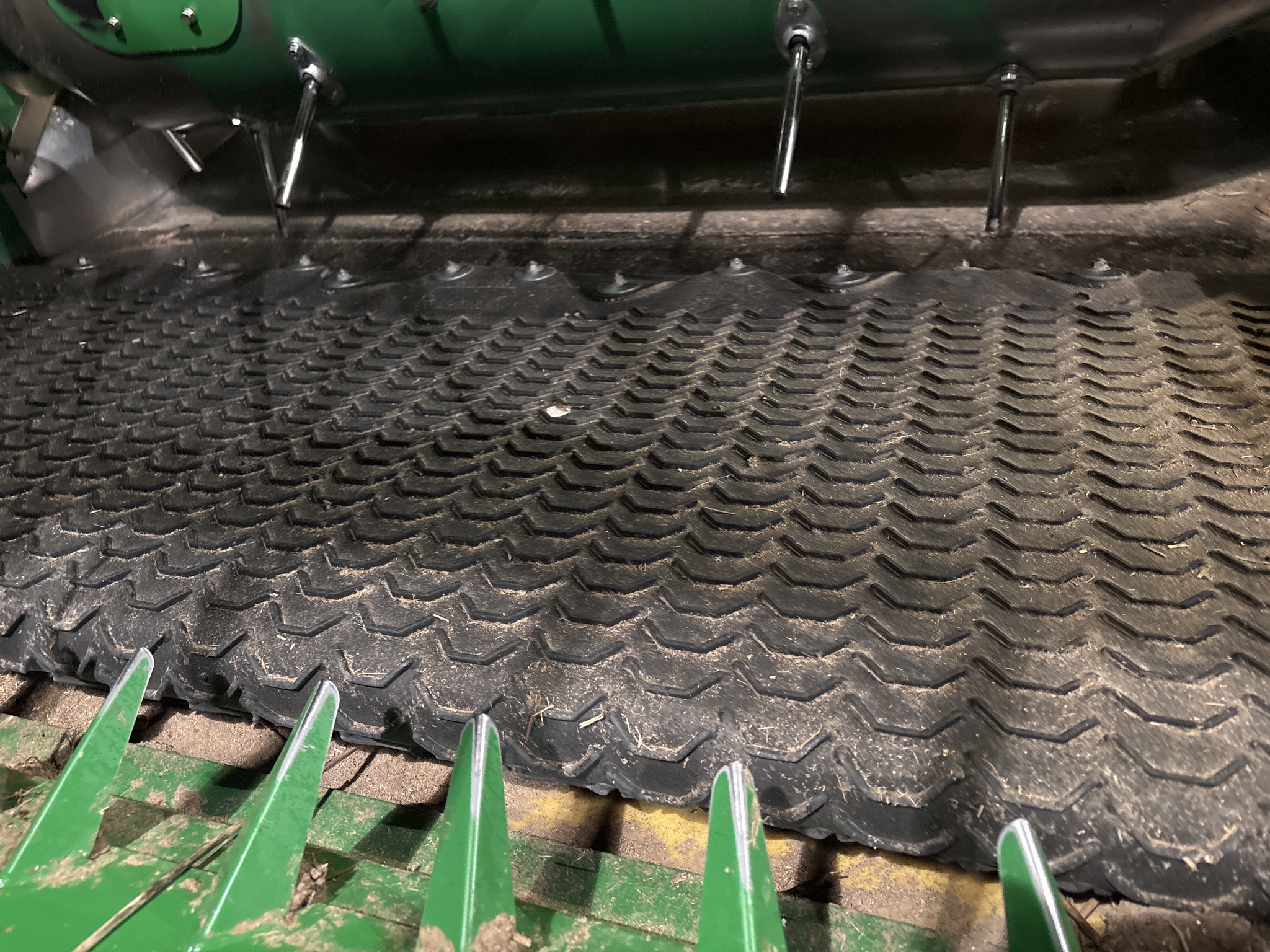 Used 2024 John Deere RD35F Combine Platforms at Koenig Equipment in Anna, OH - PhotoXL21