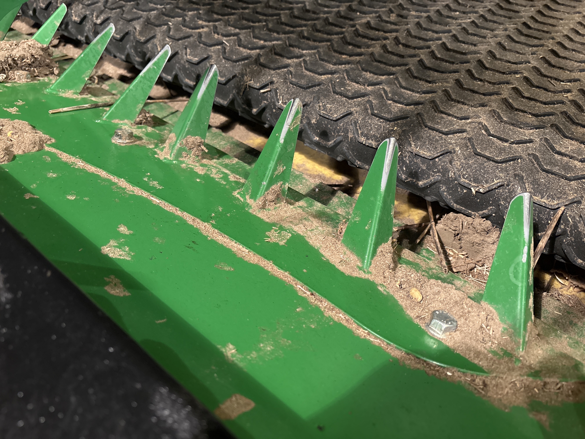 Used 2024 John Deere RD35F Combine Platforms at Koenig Equipment in Anna, OH - PhotoXL22