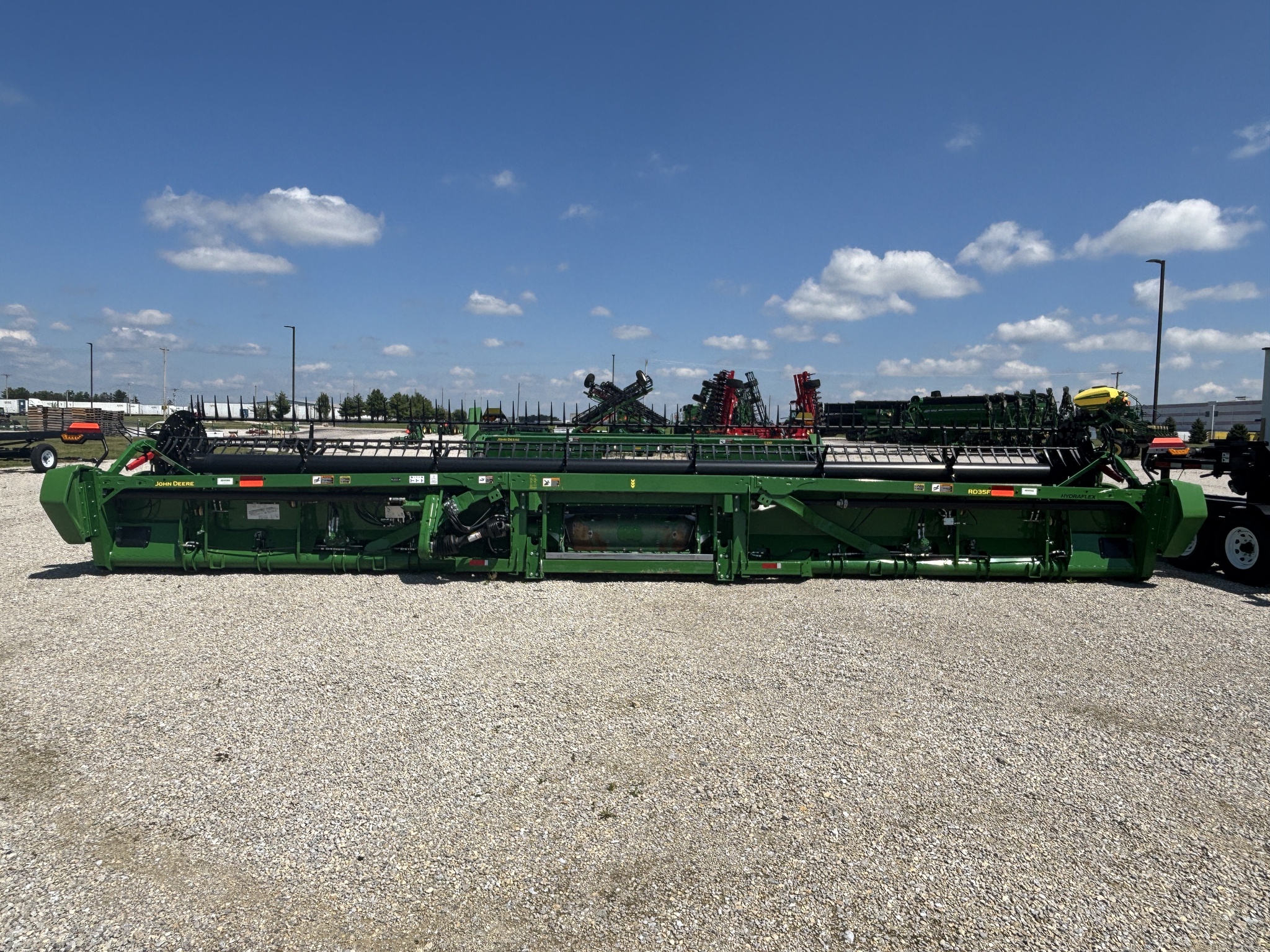 Used 2024 John Deere RD35F Combine Platforms at Koenig Equipment in Greenville, OH - PhotoXL5