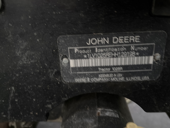 Used 2017 John Deere 1025R Compact Utility Tractors at Koenig Equipment in Amelia, OH - Photo14