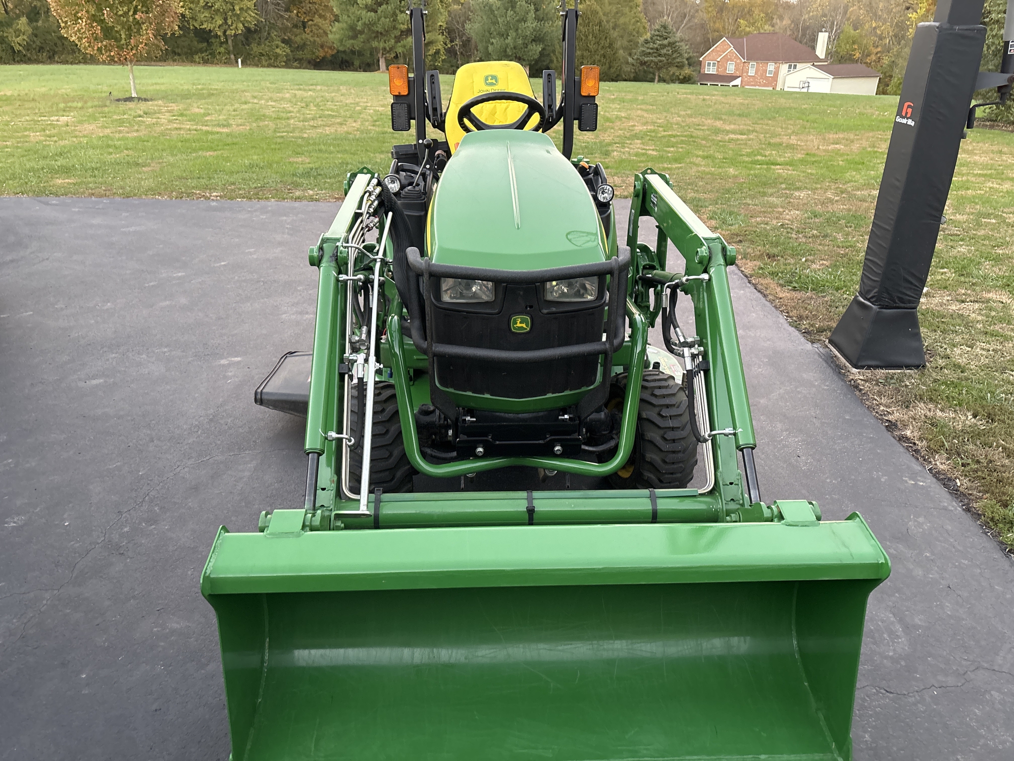 Used 2017 John Deere 1025R Compact Utility Tractors at Koenig Equipment in Amelia, OH - PhotoXL7
