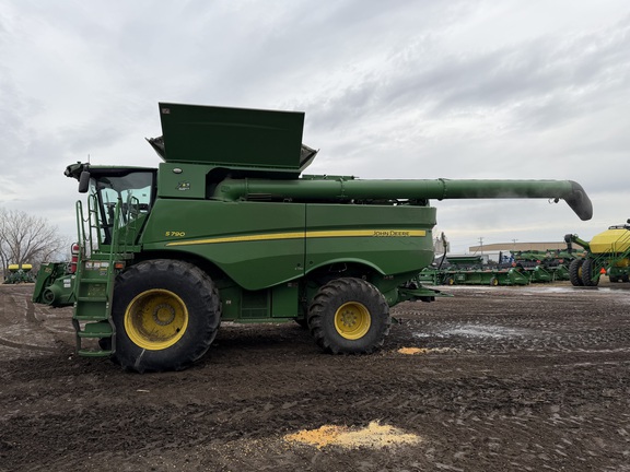 2022 John Deere S790 - Photo6