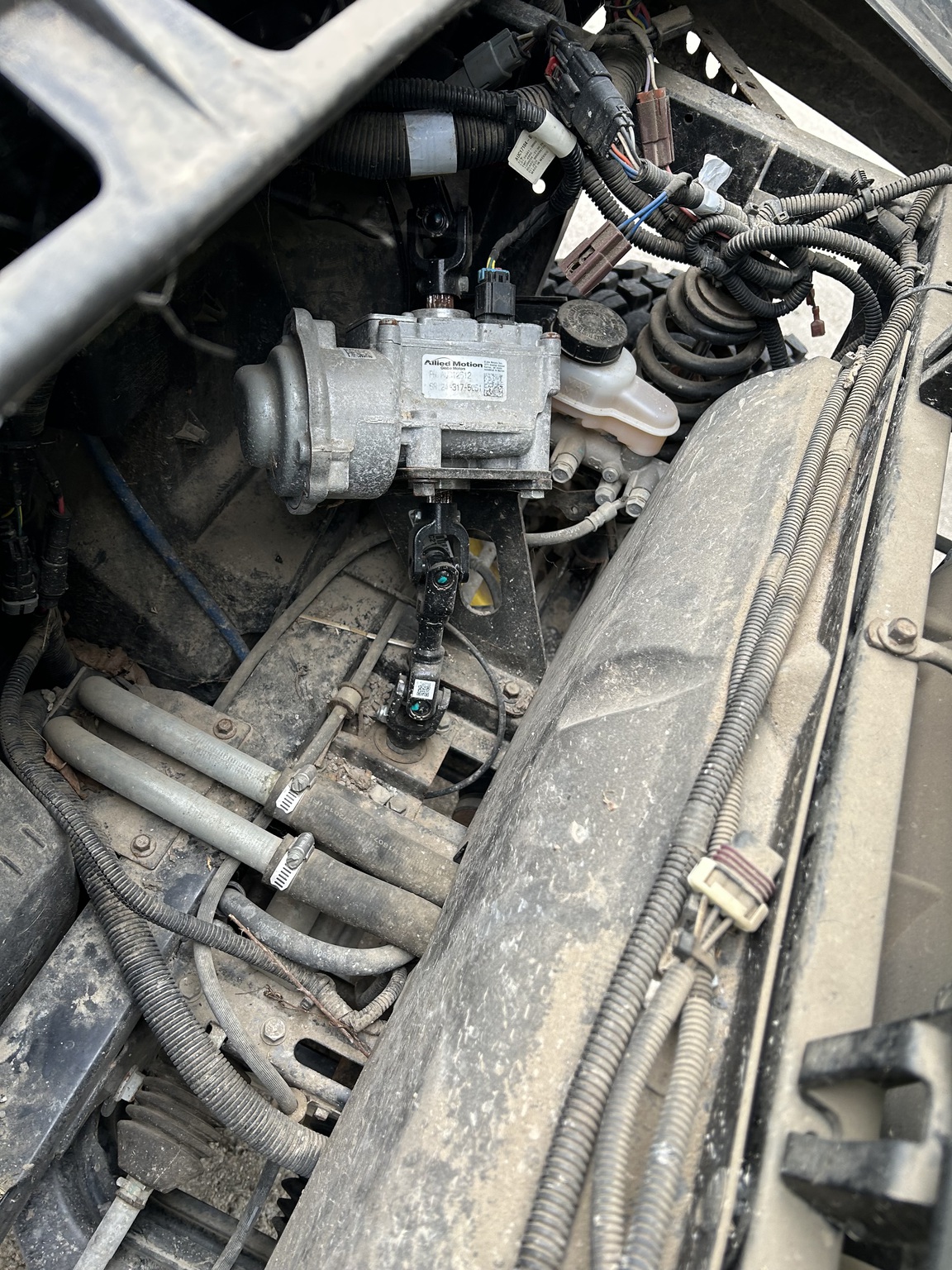 2020 John Deere XUV 835M Image 8