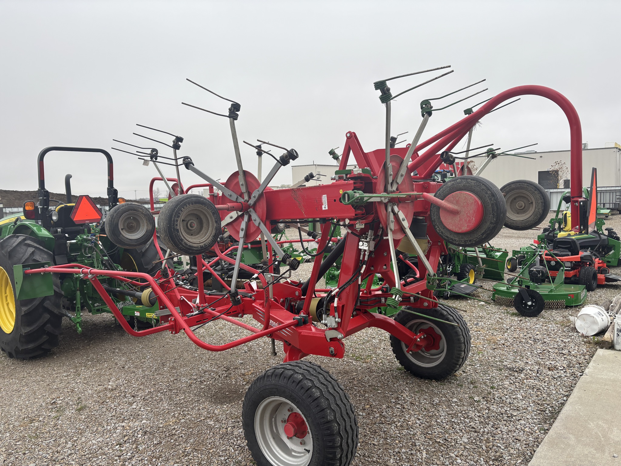 Used 2022 Enrossi G6V 740PTH-P Tedders at Koenig Equipment in Franklin, IN - PhotoXL0