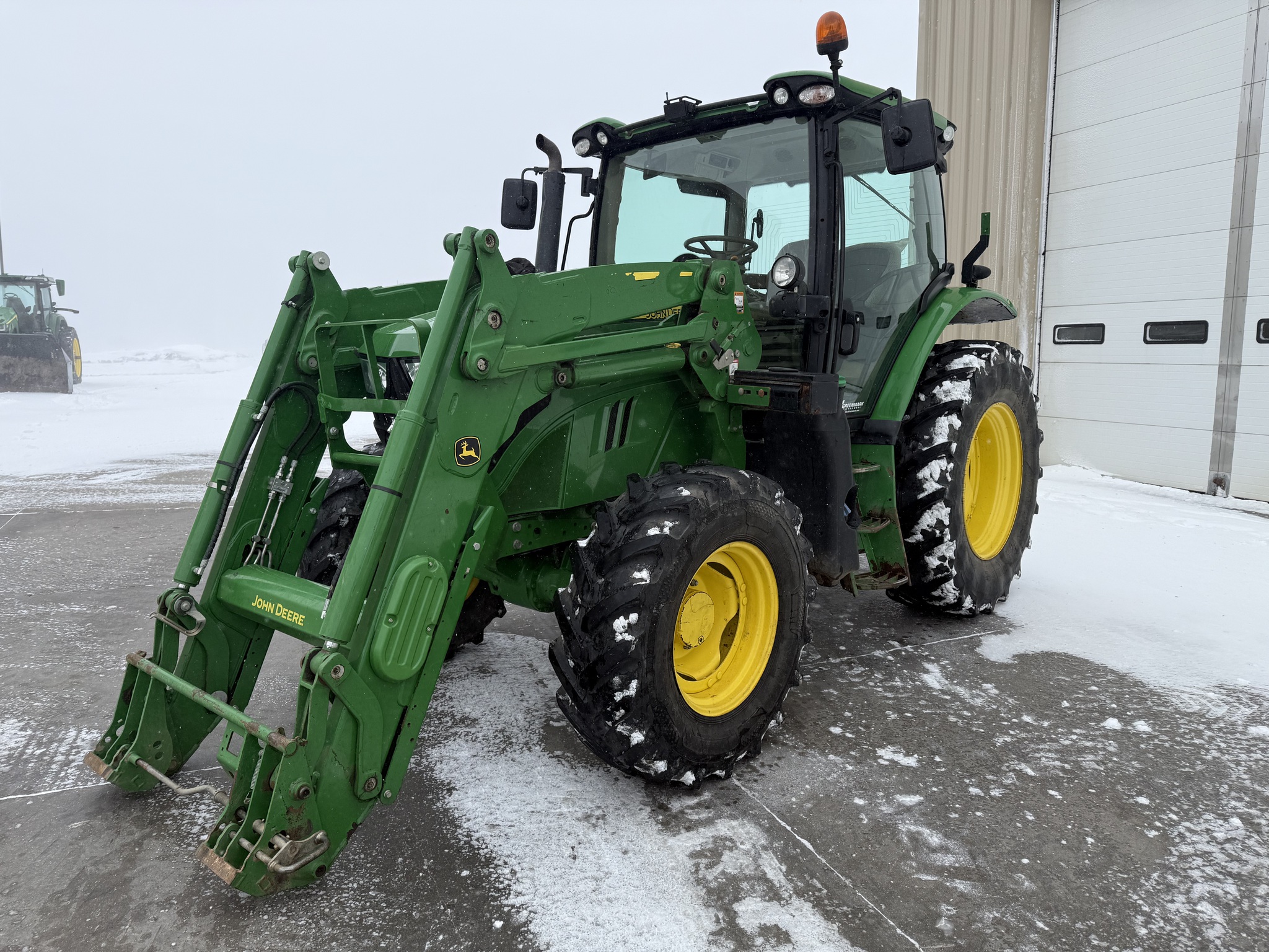 2021 John Deere 6110R Image 7