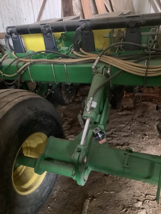 Photo of 1998 John Deere 1780