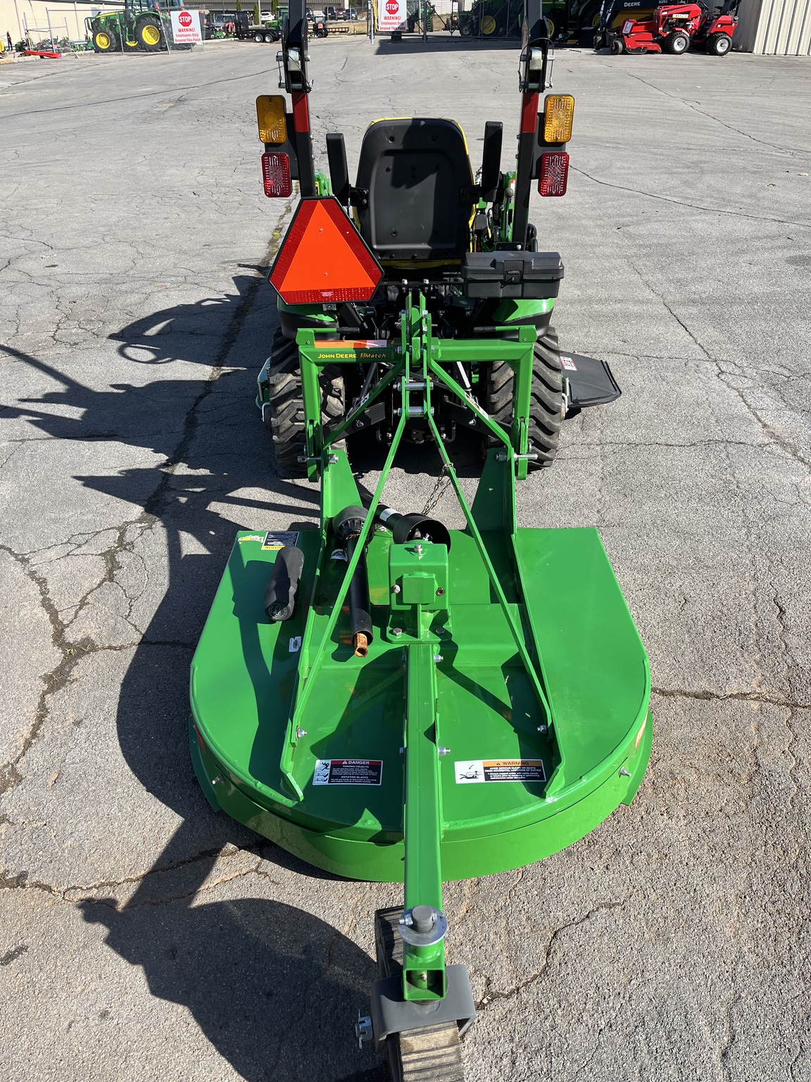 2023 John Deere 1025R Image 5