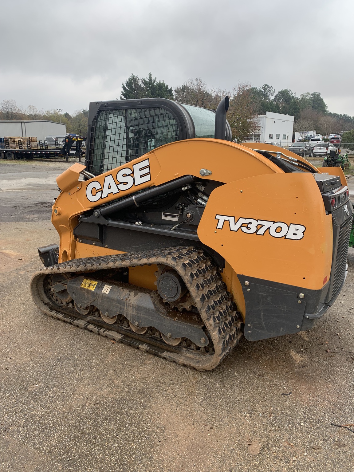 2022 Case TV370B Image 1