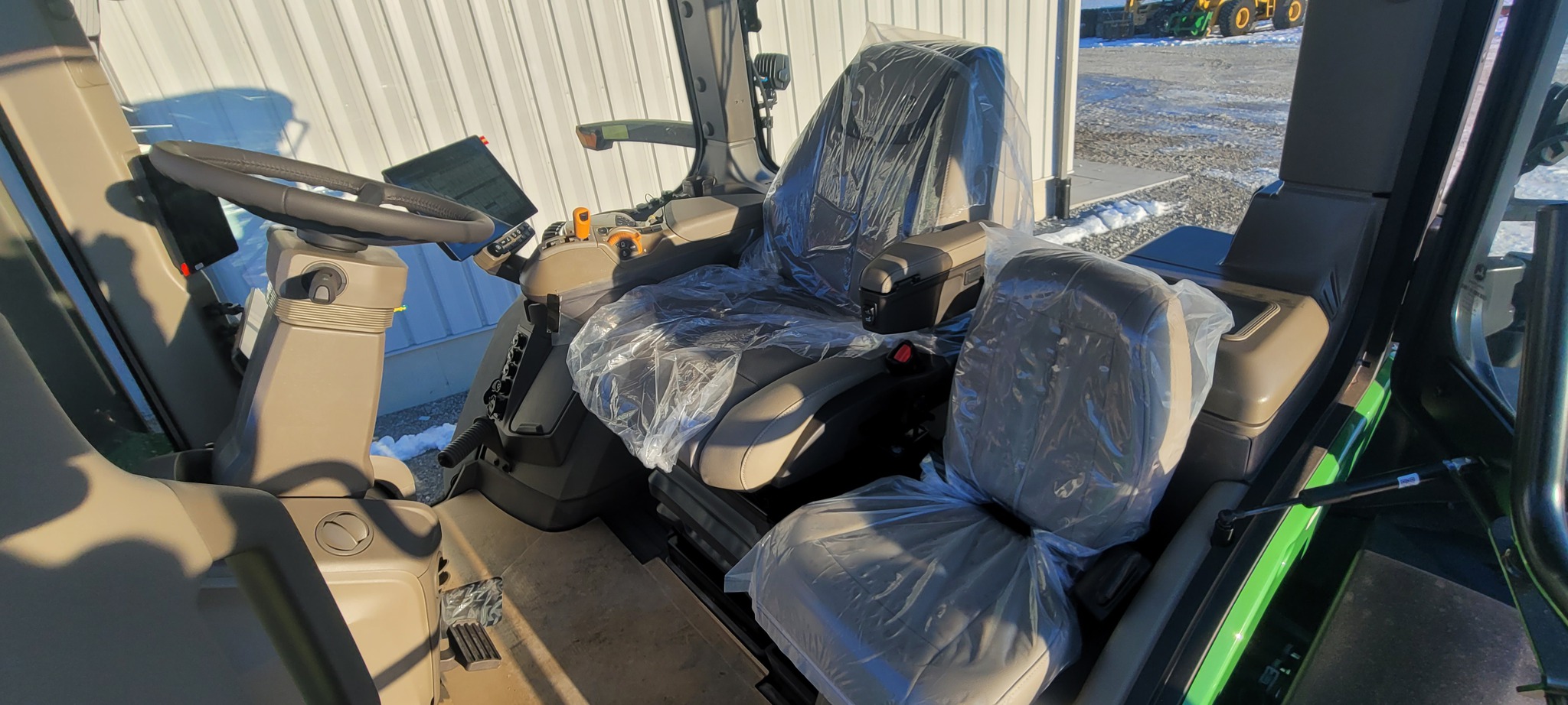 2025 John Deere 9RT 490 Image 6