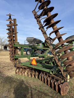 2005 John Deere 637 Photo 4