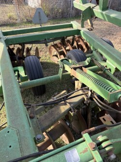 2005 John Deere 637 Photo 7
