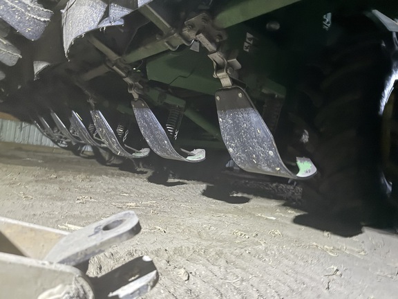 2010 John Deere 608C - Photo6