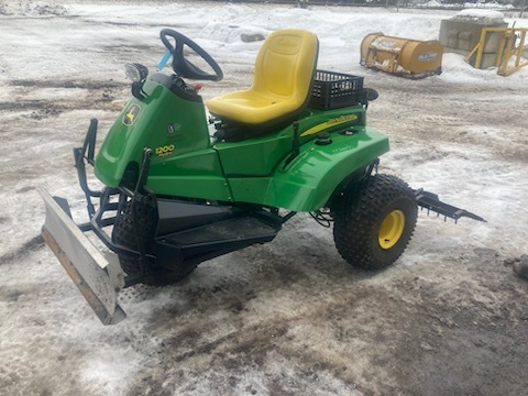 2022 John Deere 1200H Bunker Rakes