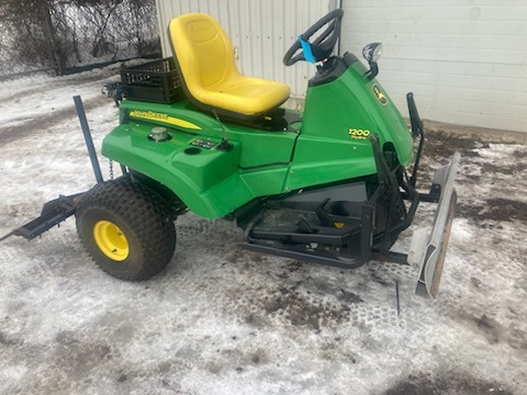 2022 John Deere 1200H Bunker Rakes
