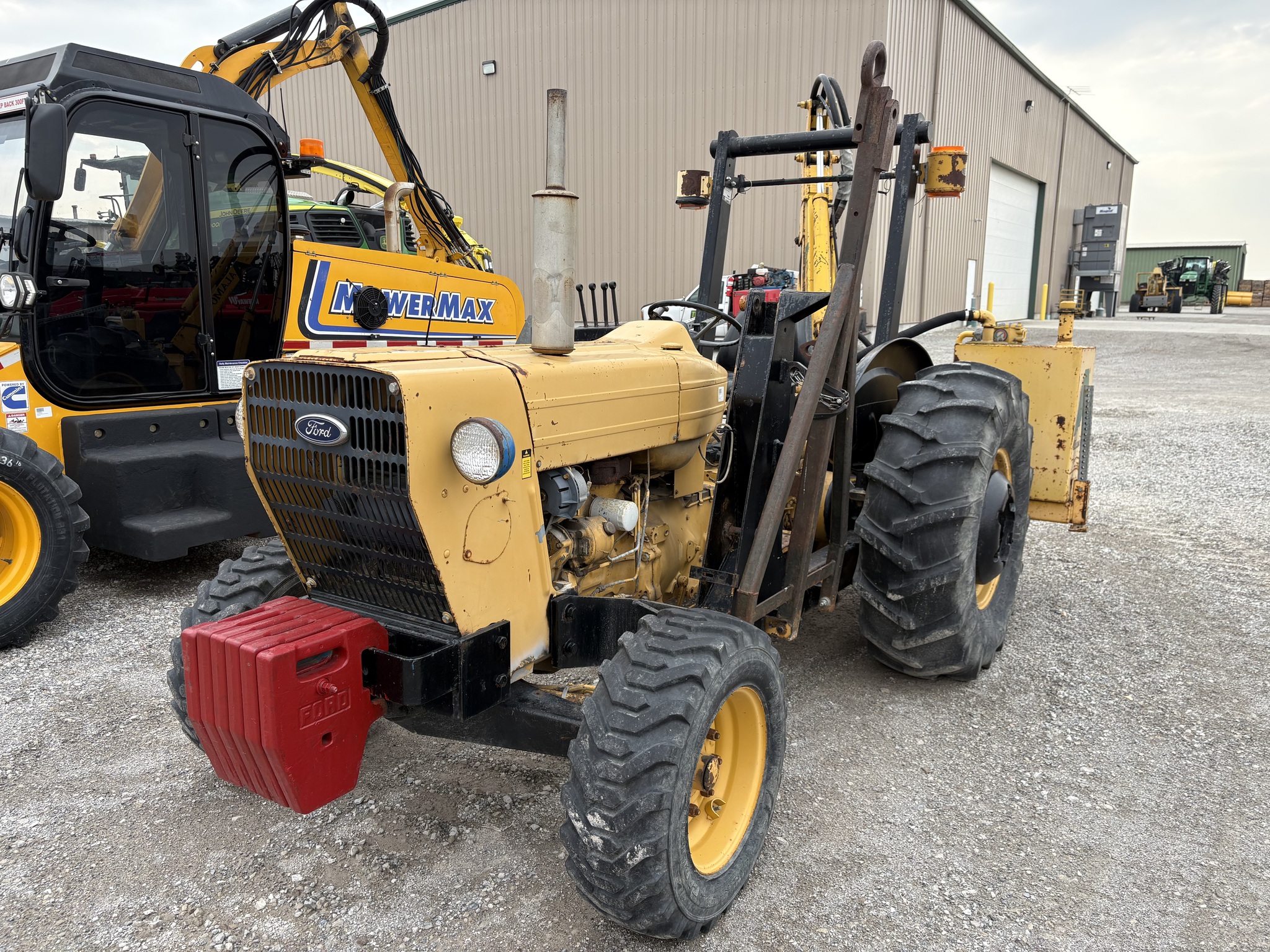1989 Ford 545 Image 3