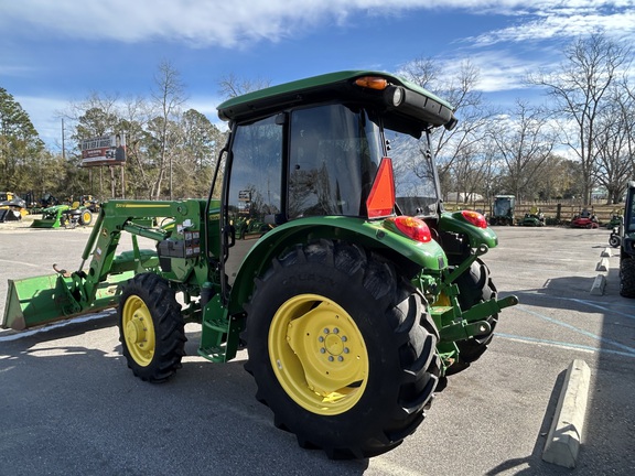 2022 John Deere 5055E Photo 8