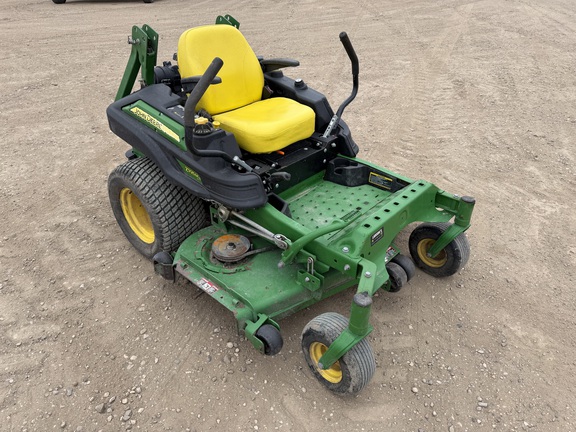  John Deere Z925M