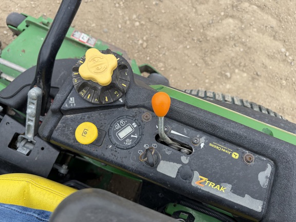 2014 John Deere Z925M - Photo18