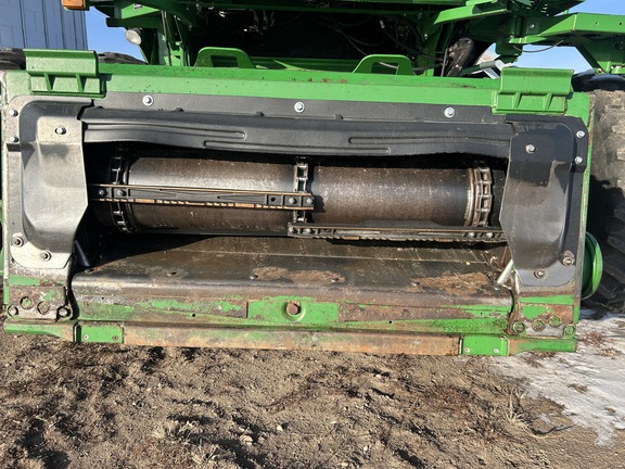 2014 John Deere S670 (5th thumbnail)