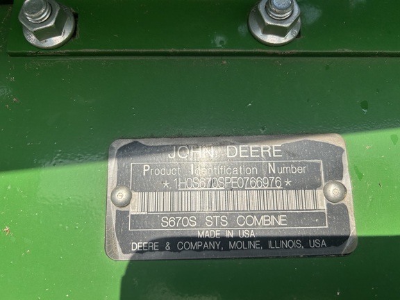 2014 John Deere S670 (18th thumbnail)