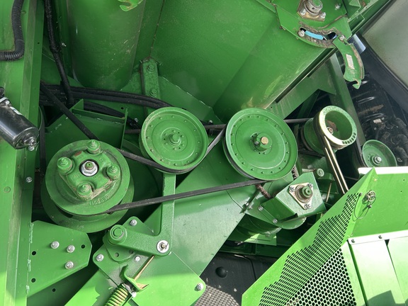 2014 John Deere S670 (33rd thumbnail)