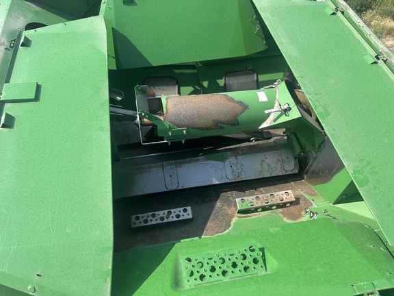 2014 John Deere S670 (31st thumbnail)