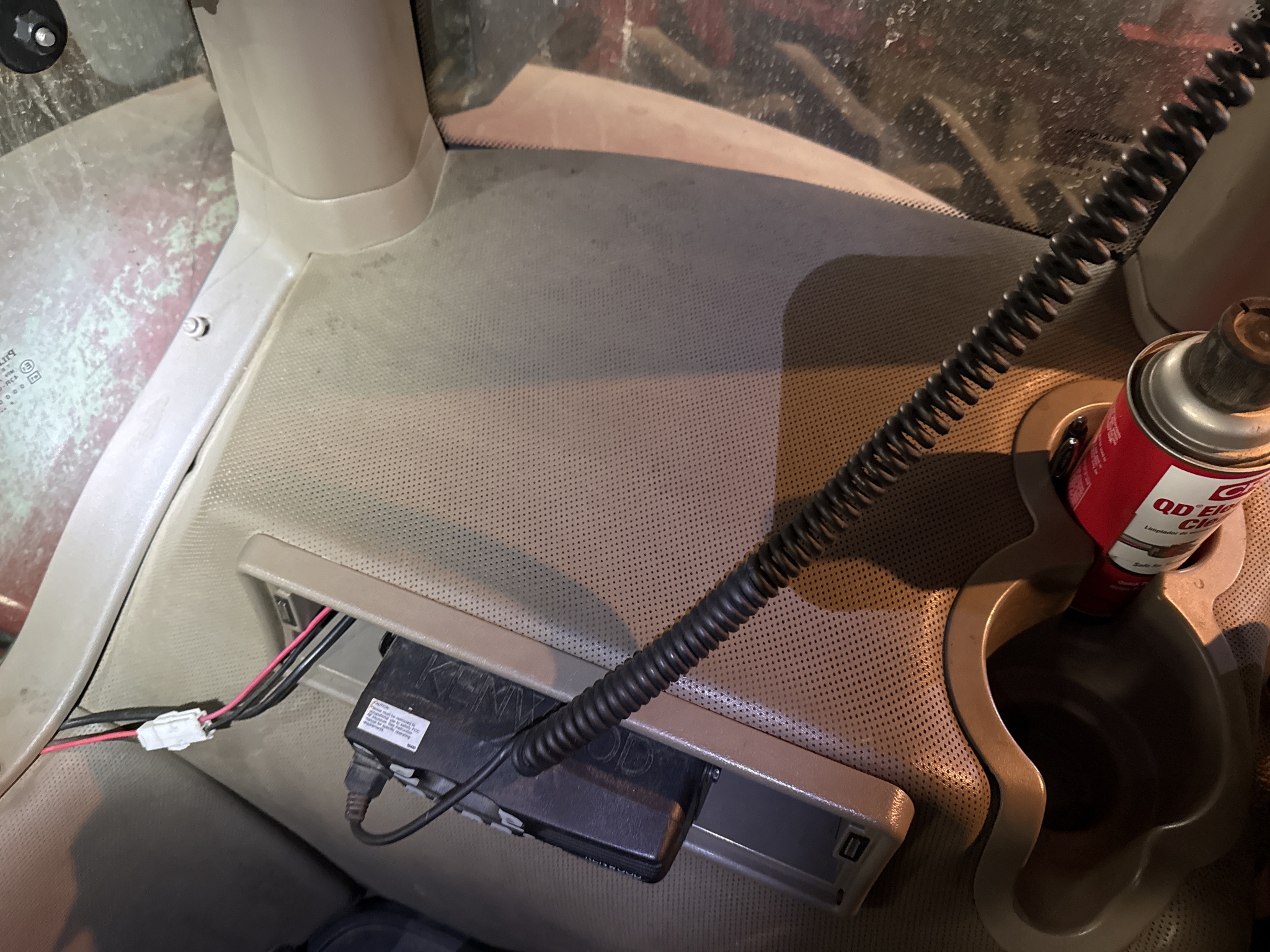 2011 Case IH Magnum 275 Image 50