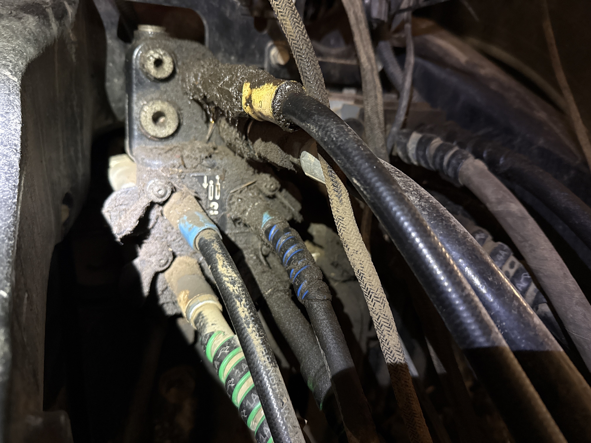 2011 Case IH Magnum 275 Image 21