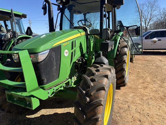 2024 John Deere 5105M Photo 2