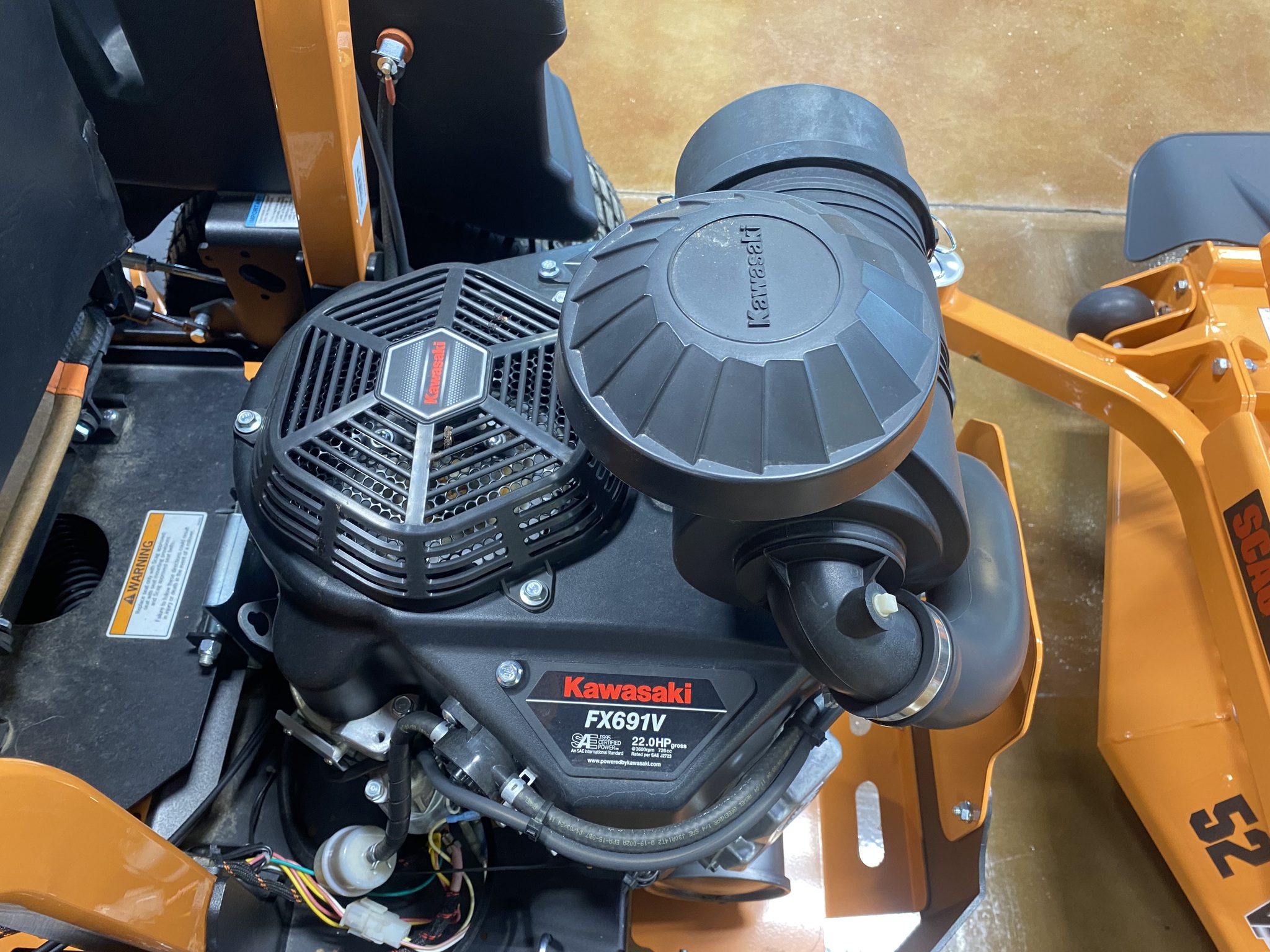 2025 Scag SPZ52H-22FX Image 3