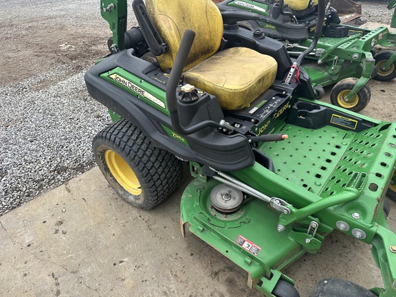  John Deere Z915E Photo 6