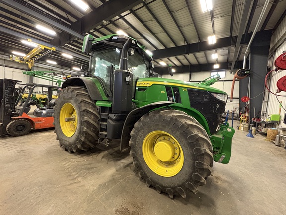 John Deere 7R 310