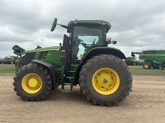 2023 John Deere 7R 310 - Photo8