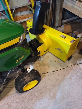 Photo of 2020 John Deere 44