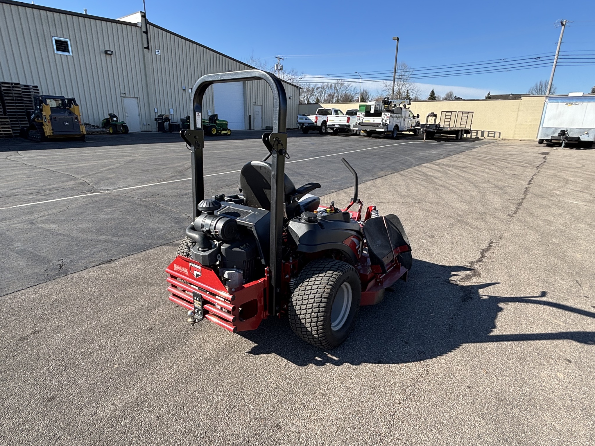 Used 2011 Ferris IS3100Z Kav37 Zero Turn Mowers at Koenig Equipment in Tipp City, OH - PhotoXL6