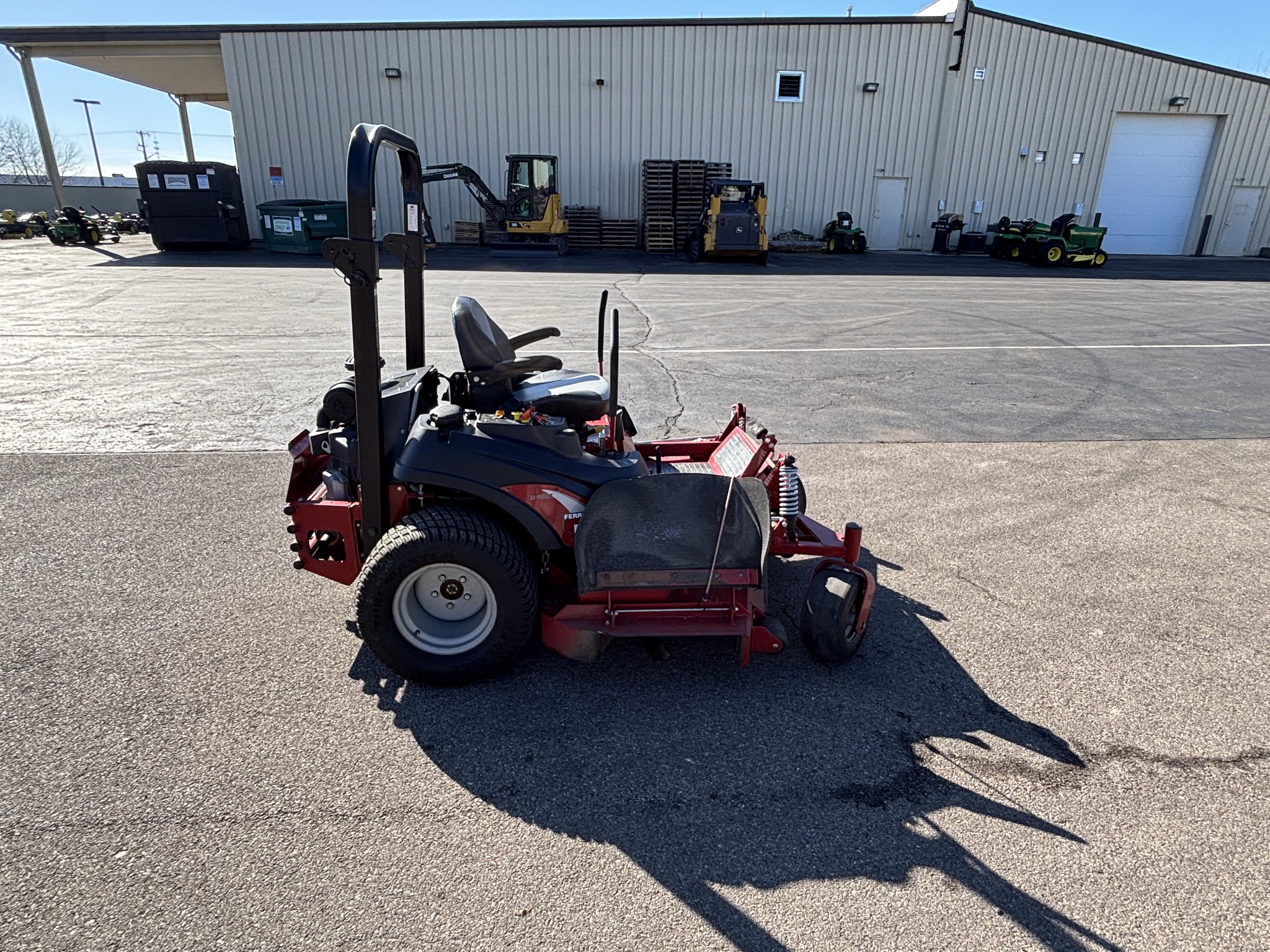 Used 2011 Ferris IS3100Z Kav37 Zero Turn Mowers at Koenig Equipment in Tipp City, OH - PhotoXL7