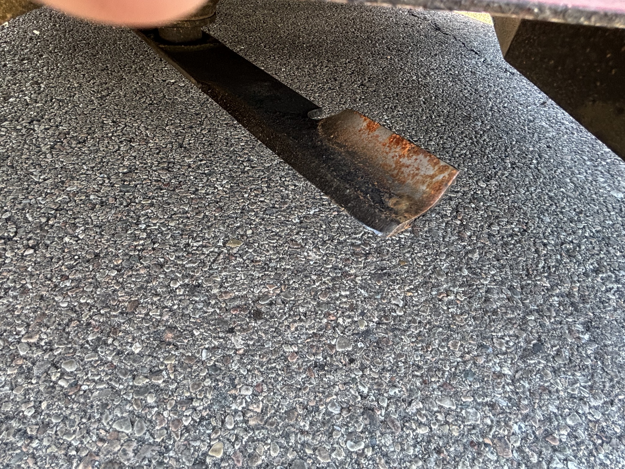 Used 2011 Ferris IS3100Z Kav37 Zero Turn Mowers at Koenig Equipment in Tipp City, OH - PhotoXL10