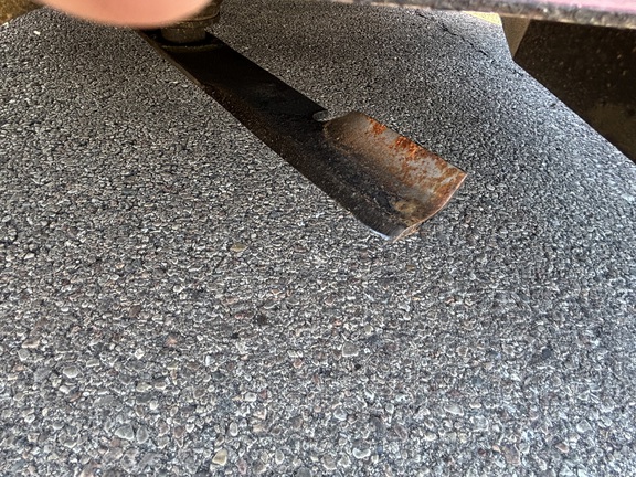 Used 2011 Ferris IS3100Z Kav37 Zero Turn Mowers at Koenig Equipment in Tipp City, OH - Photo10