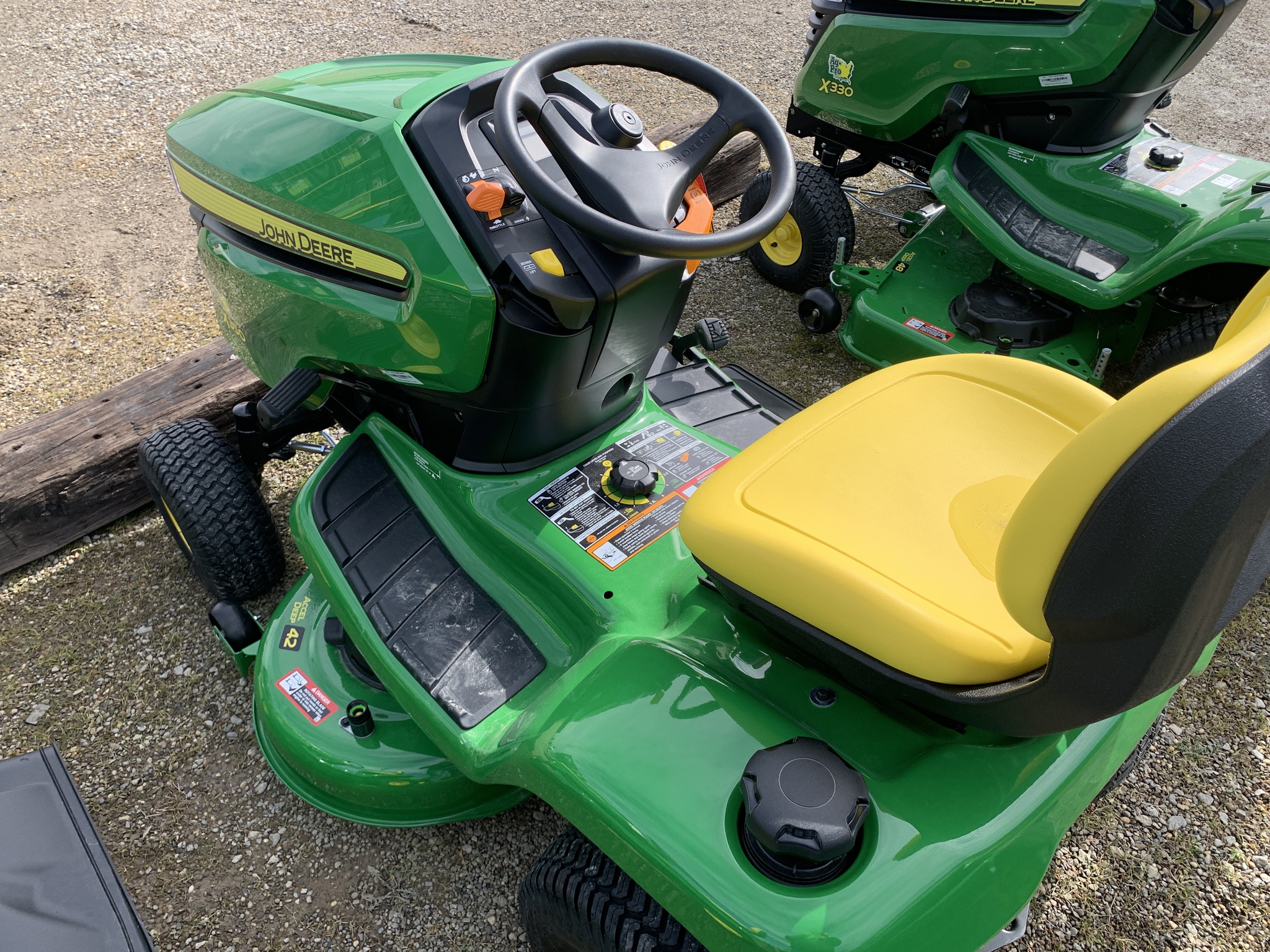 2026 John Deere X350 Image 2