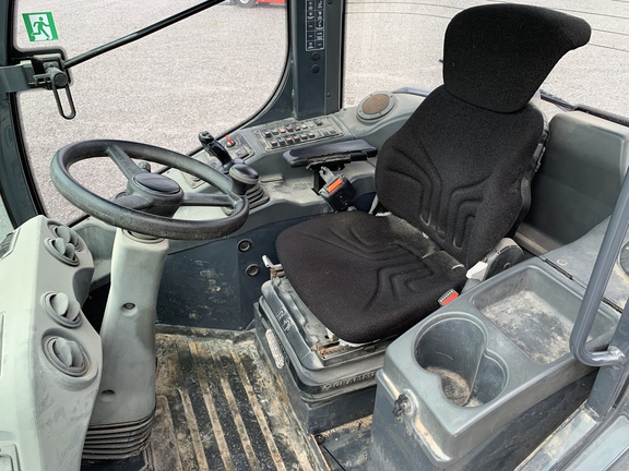 Photo of 2022 John Deere 204L