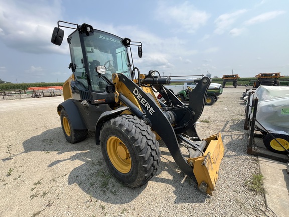 2021 John Deere 324L - Photo3