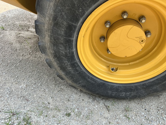 2021 John Deere 324L - Photo16
